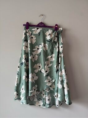 Ann Taylor Floral Wrap Skirt in Sage Green